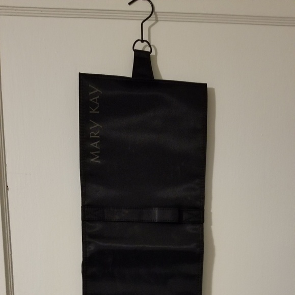 Mary Kay Roll-up Makeup Bag - Picture 2 of 3